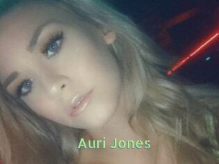 Auri_Jones