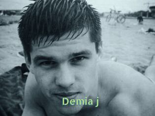 Demia_j
