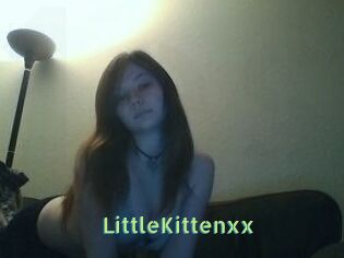 LittleKittenxx