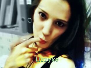 Lizzyxo