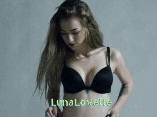 Luna_Lovelle