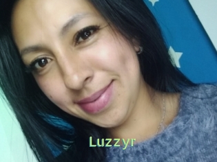 Luzzyr