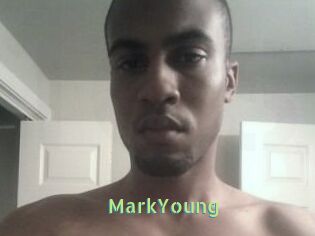 Mark_Young Une Etudiante Sexy