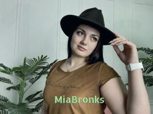 MiaBronks