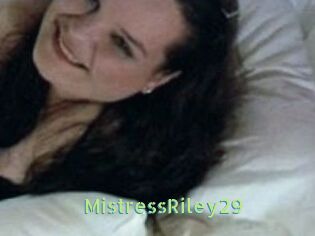 MistressRiley29