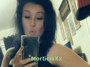 MorticiaXx