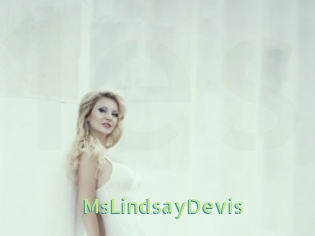 MsLindsayDevis