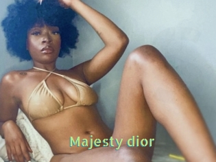 Majesty_dior