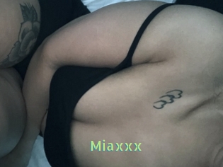 Miaxxx