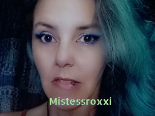 Mistessroxxi
