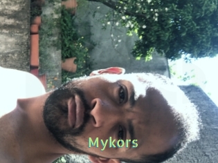 mykors Une Etudiante Sexy