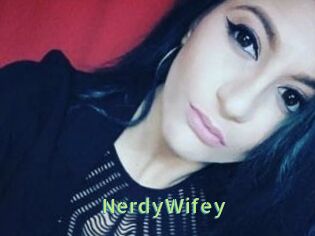 NerdyWifey