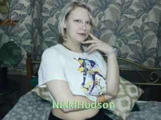 Nikki_Hudson