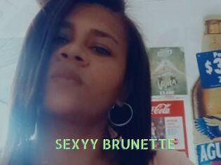 SEXYY_BRUNETTE