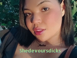 Shedevoursdicks