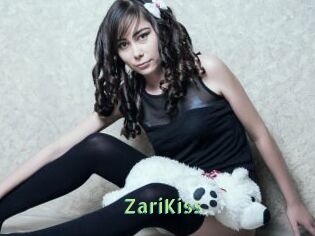 ZariKiss